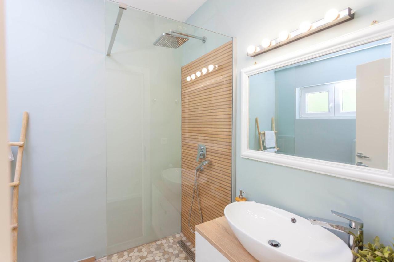 Amazing View Apartment Drasnice Luaran gambar